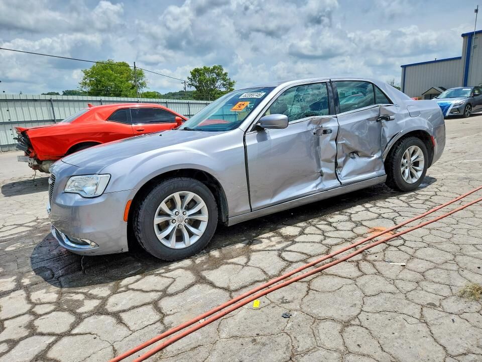 2015 CHRYSLER 300