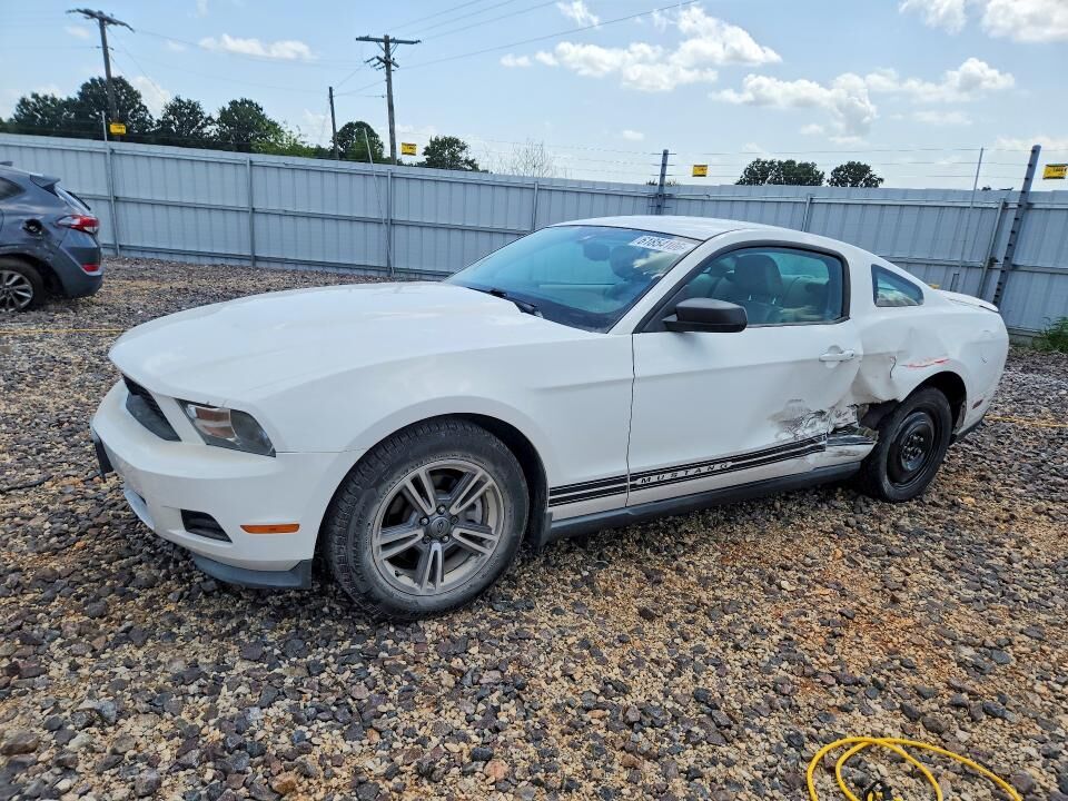 2011 FORD Mustang