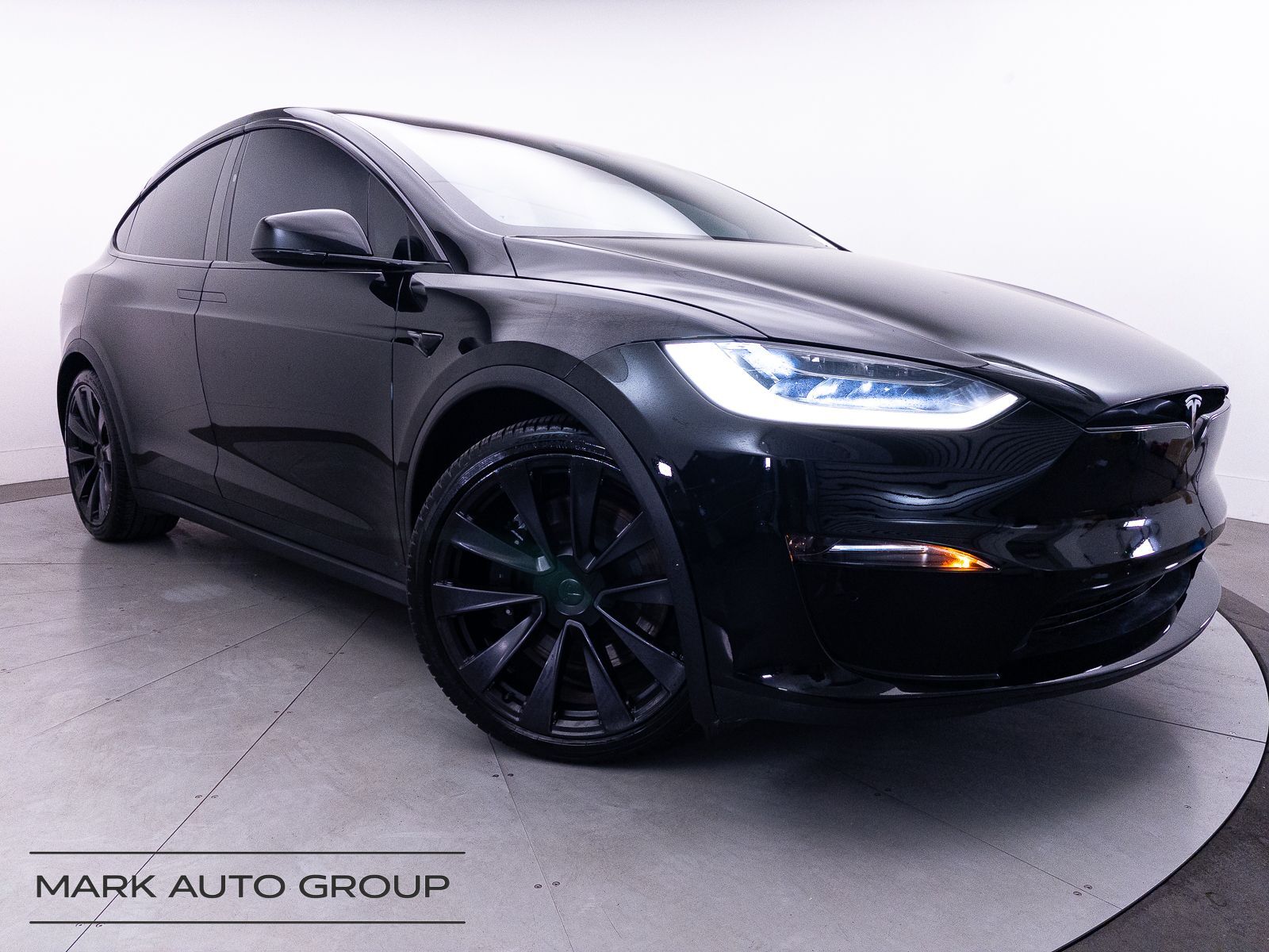 2022 TESLA Model X