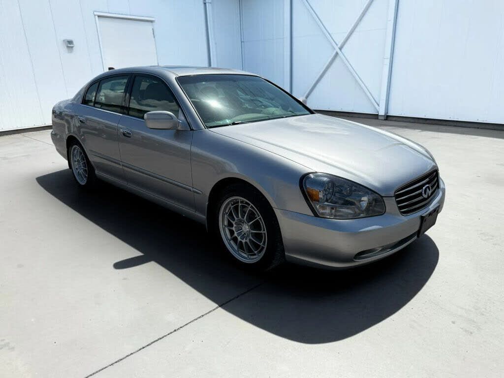 2003 INFINITI Q45