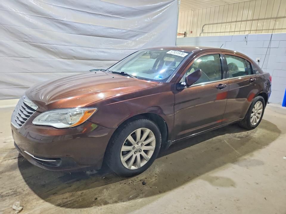 2013 CHRYSLER 200