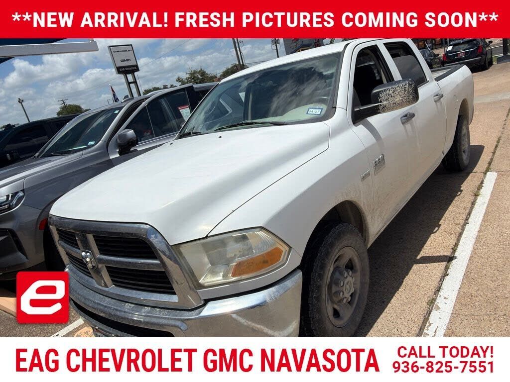 2011 DODGE Ram