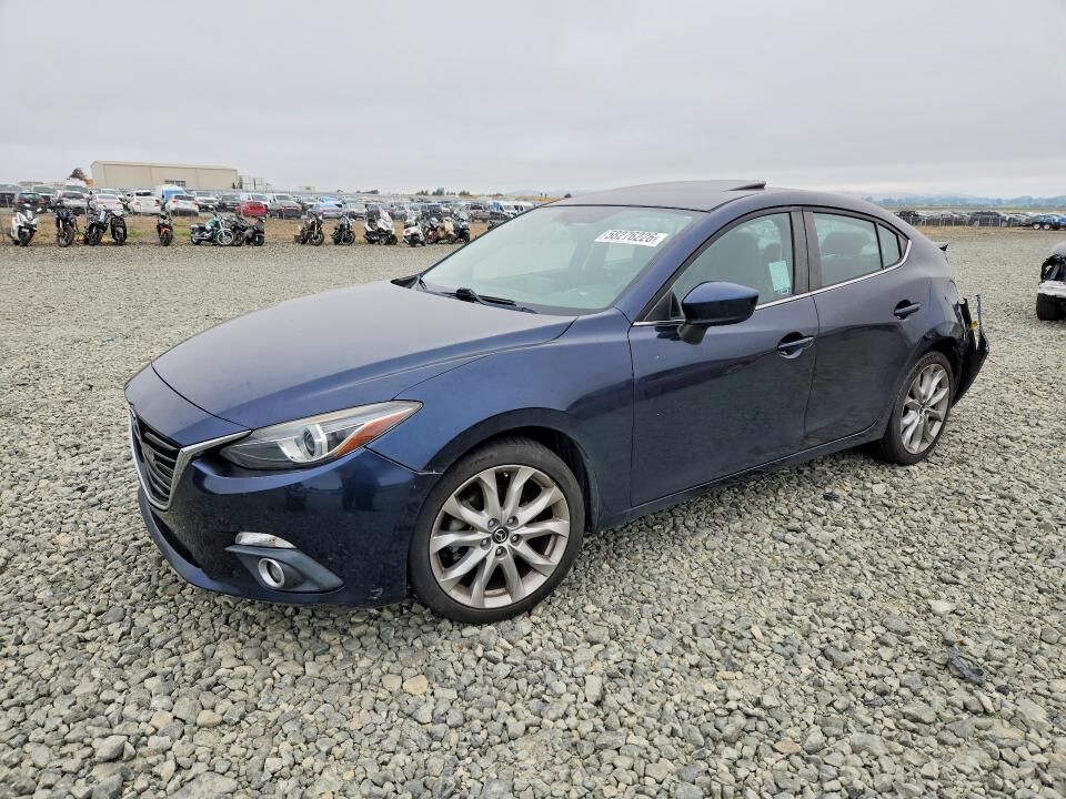 2016 MAZDA Mazda3