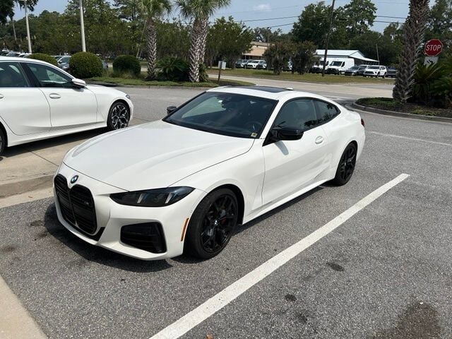 2025 BMW M4