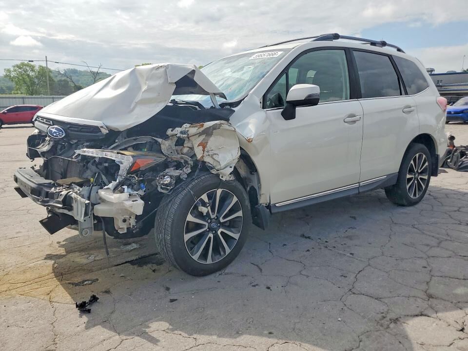 2017 SUBARU Forester