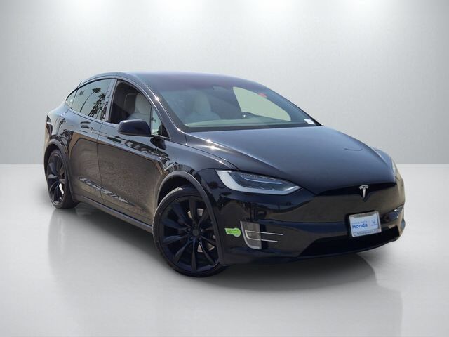 2018 TESLA Model X