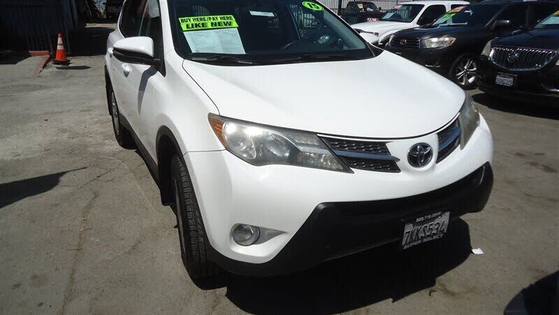 2015 TOYOTA RAV4