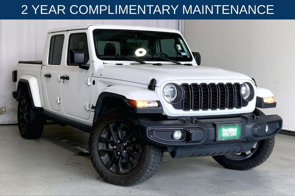 2024 JEEP Gladiator