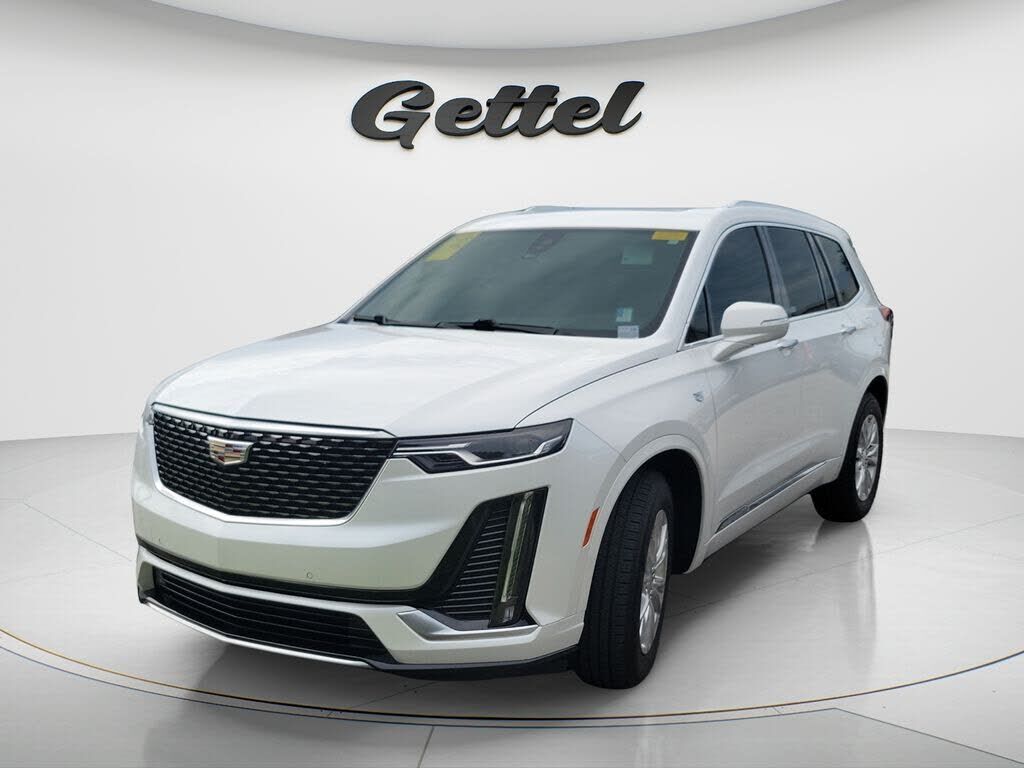 2021 CADILLAC XT6