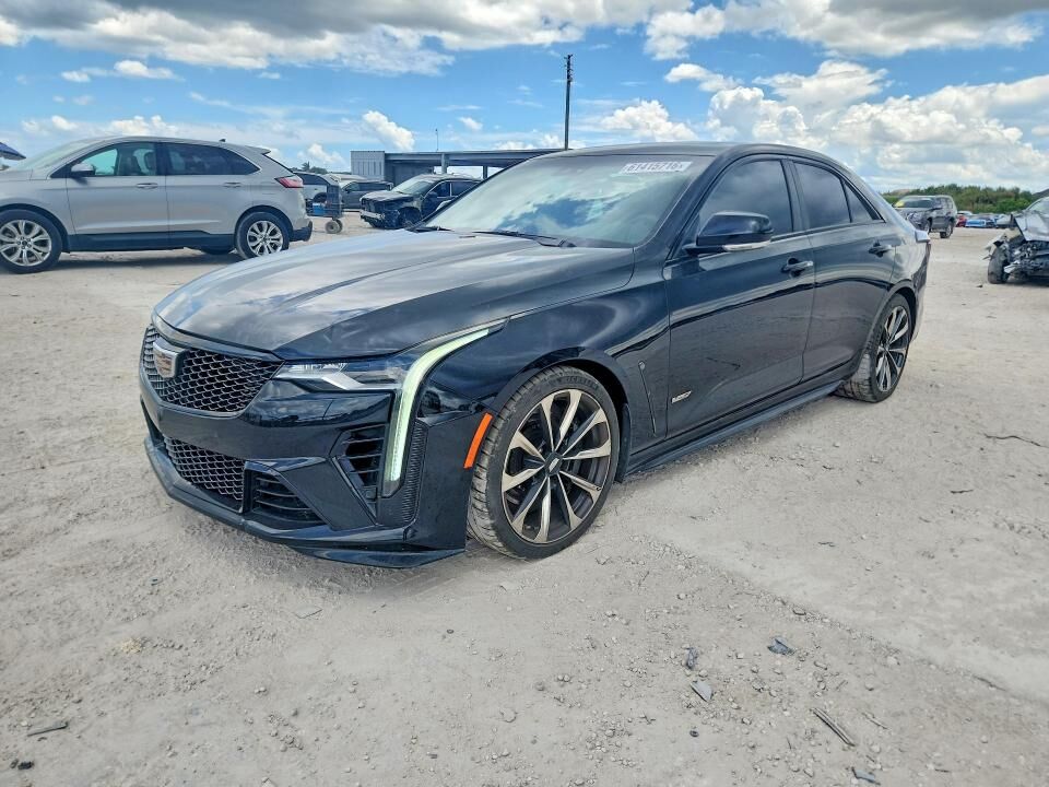 2022 CADILLAC CT4