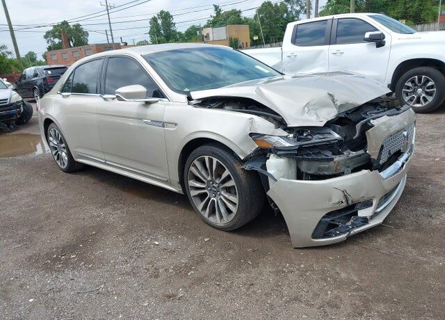 2017 LINCOLN Continental