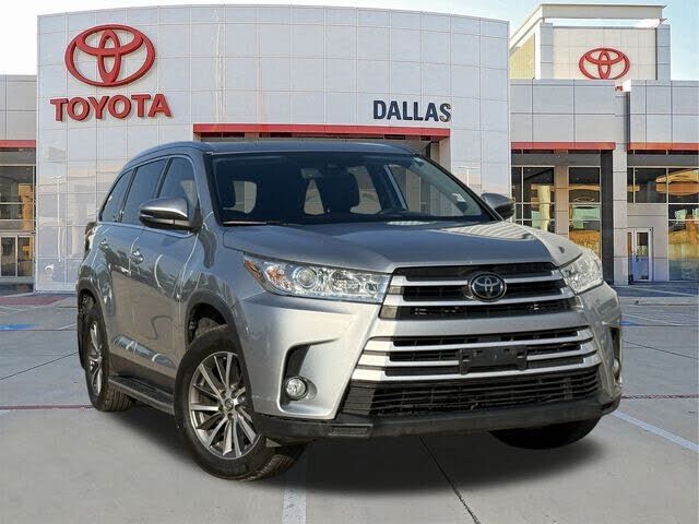 2019 TOYOTA Highlander