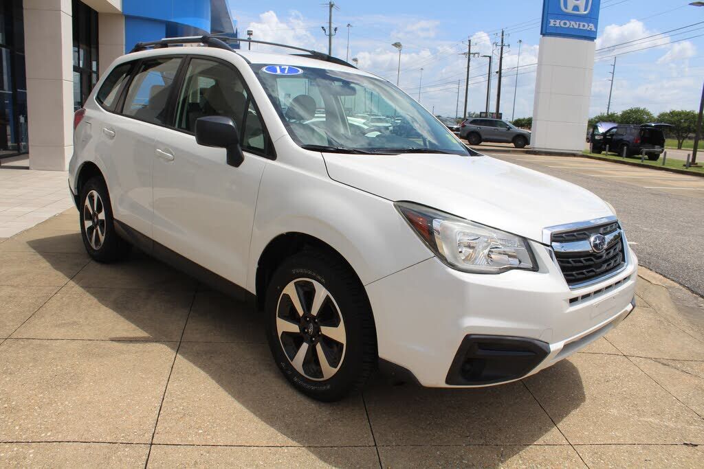 2017 SUBARU Forester