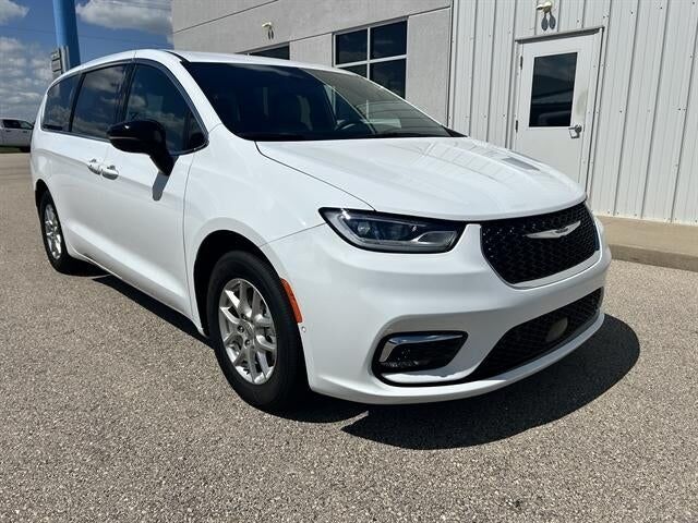 2025 CHRYSLER Pacifica