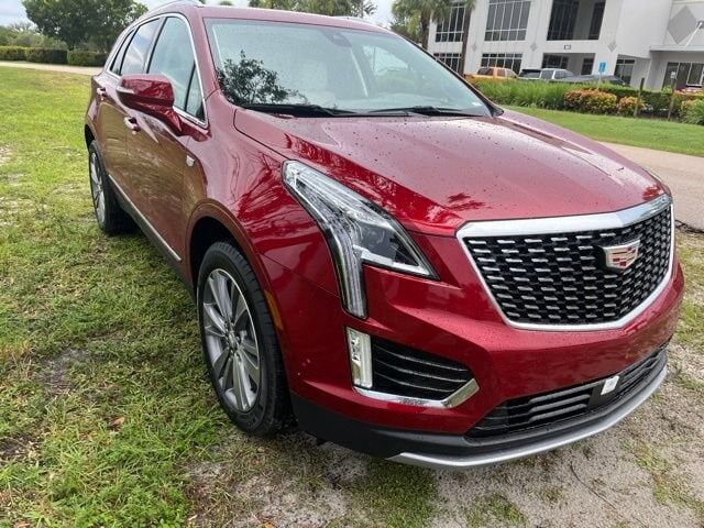 2024 CADILLAC XT5