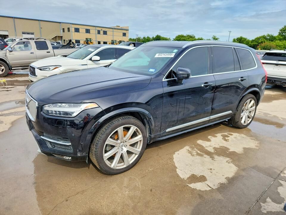 2019 VOLVO XC90