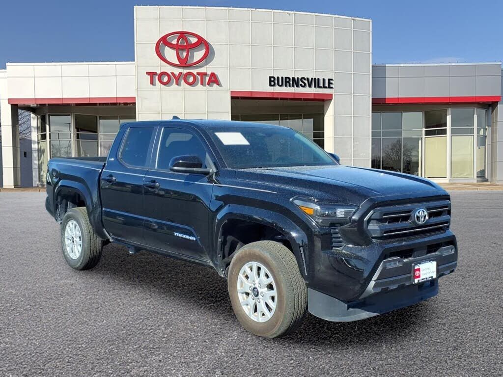 2024 TOYOTA Tacoma