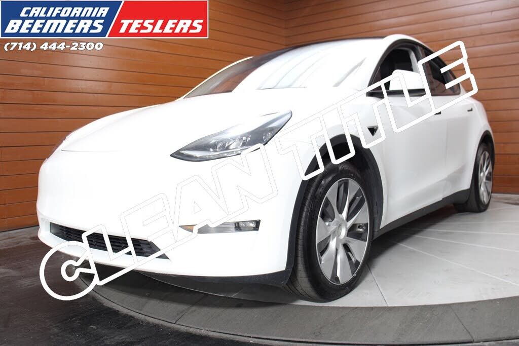 2023 TESLA Model Y