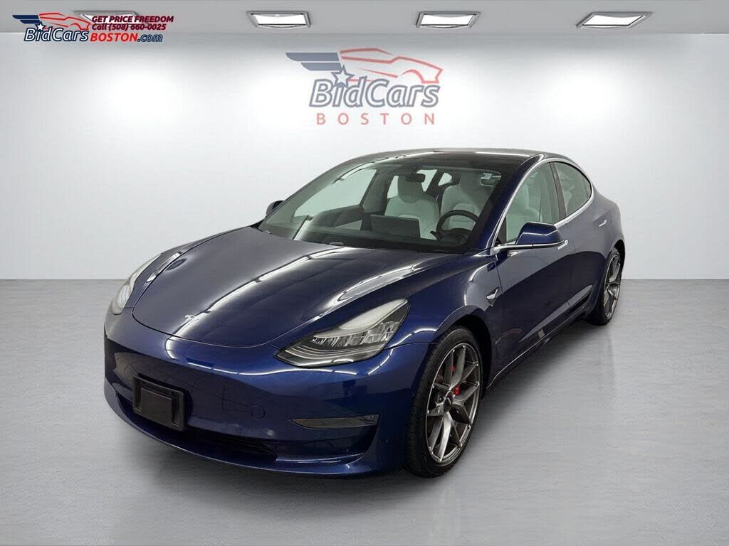 2018 TESLA Model 3
