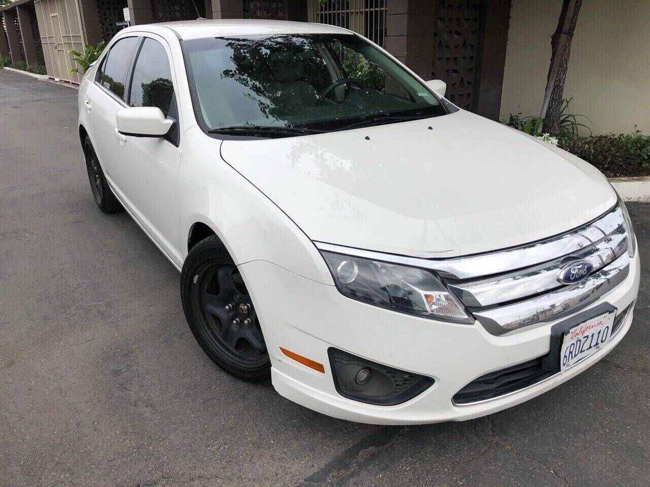 2011 FORD Fusion