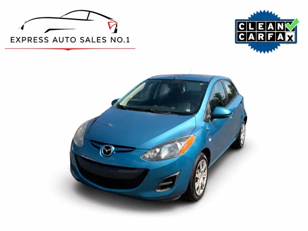 2012 MAZDA Mazda2