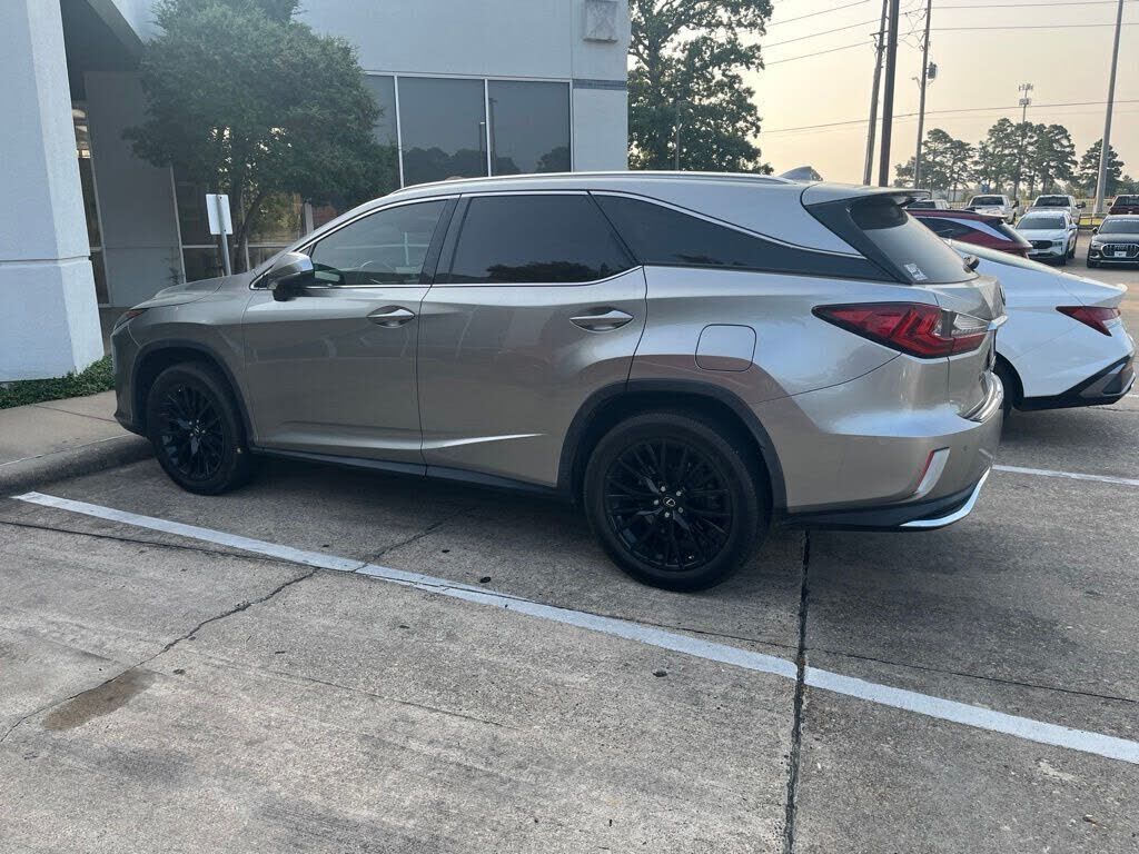 2019 LEXUS RX