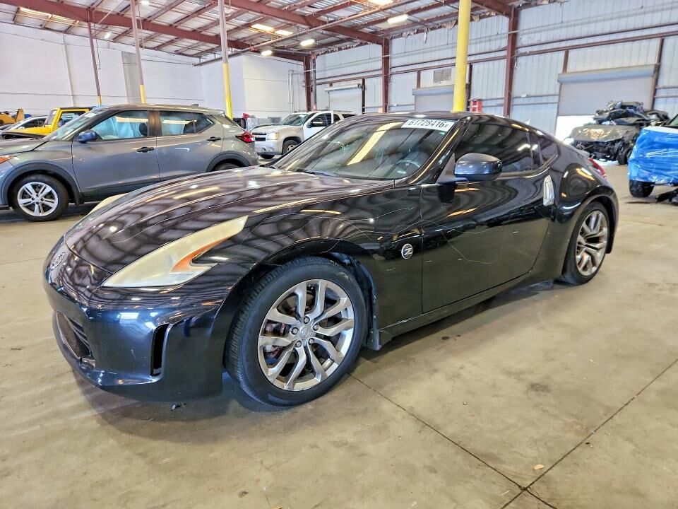 2013 NISSAN 370Z