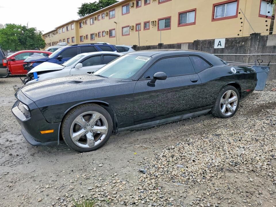 2013 DODGE Challenger