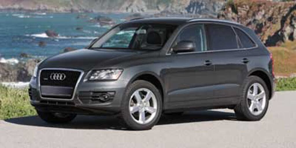 2011 AUDI Q5