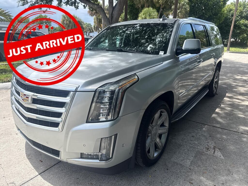 2018 CADILLAC Escalade ESV