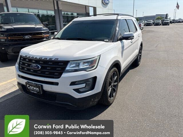 2017 FORD Explorer