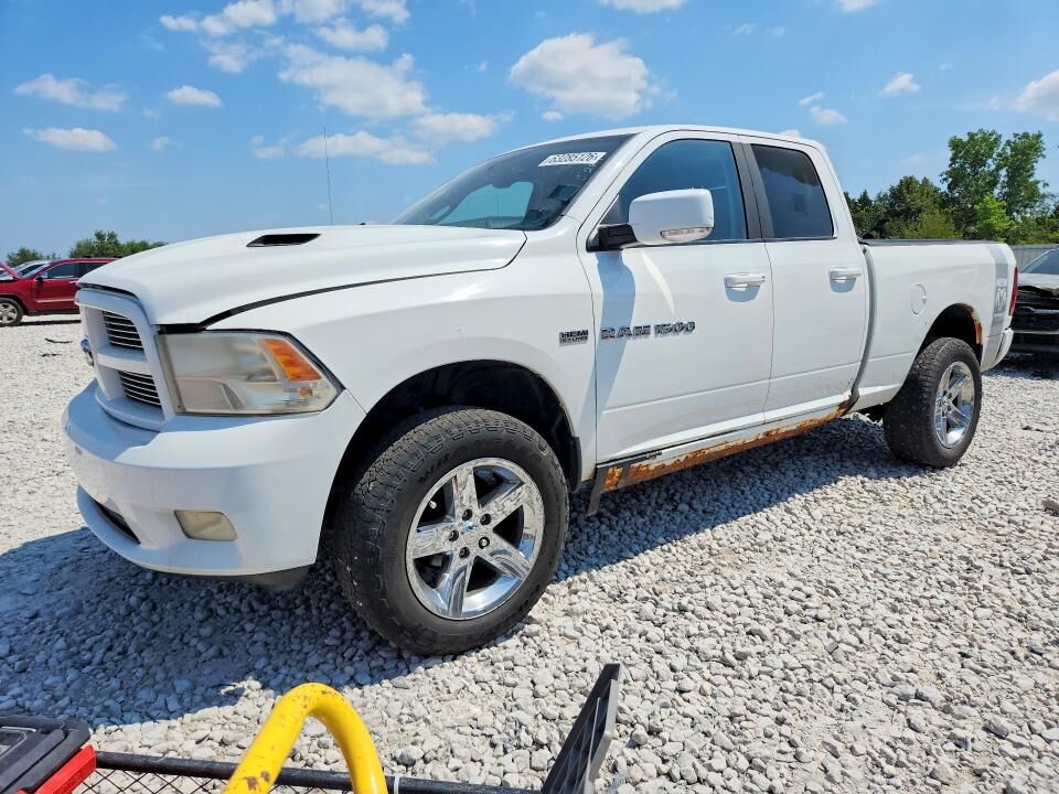 2012 DODGE Ram
