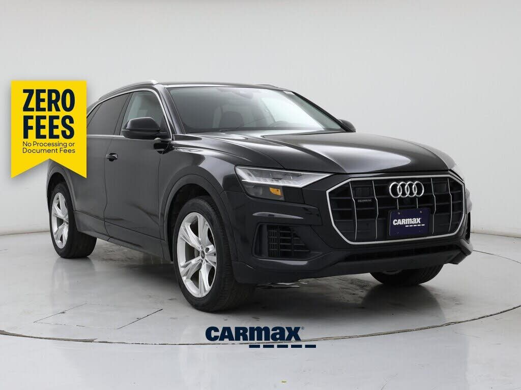 2023 AUDI Q8
