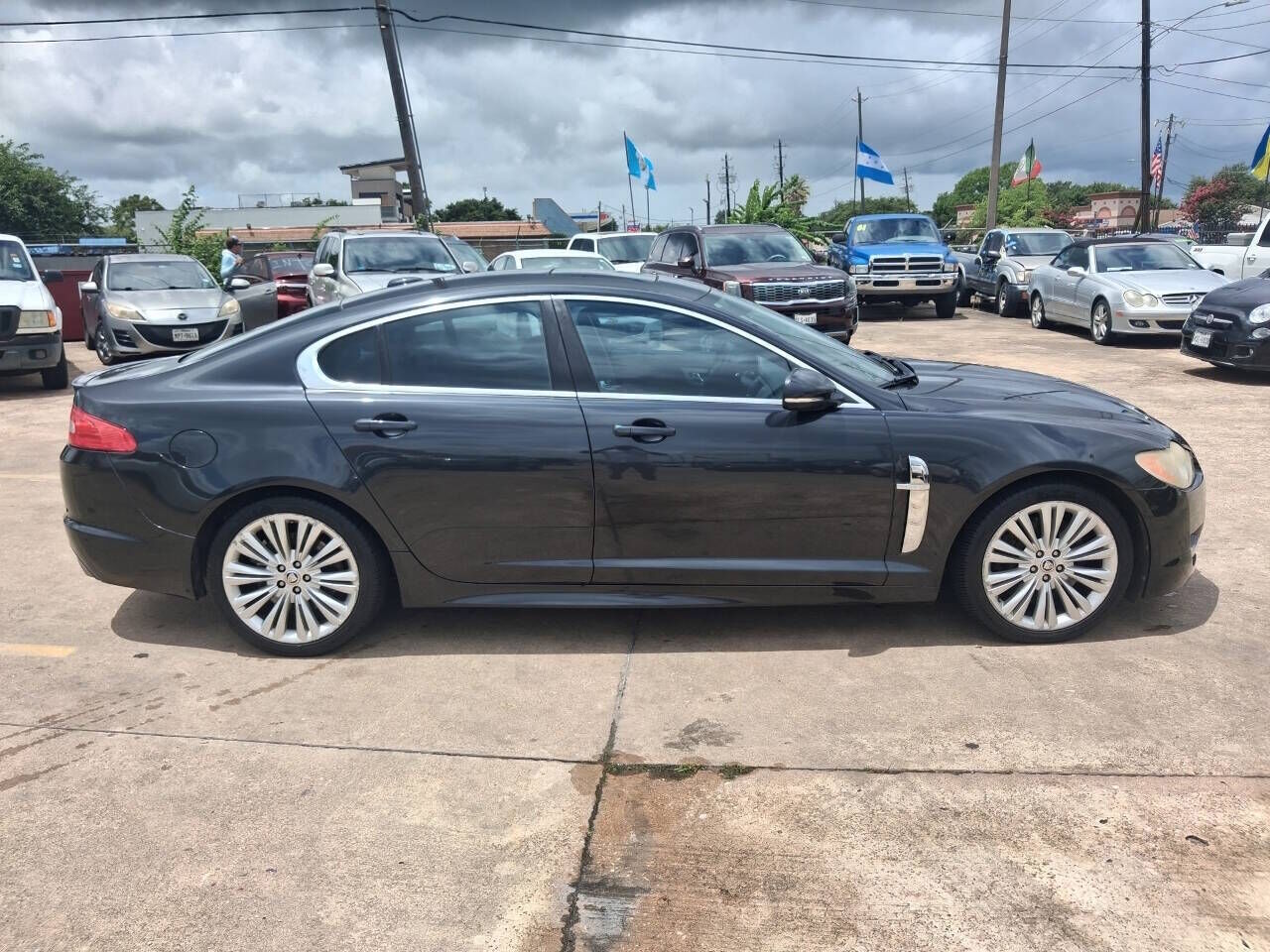 2011 JAGUAR XF