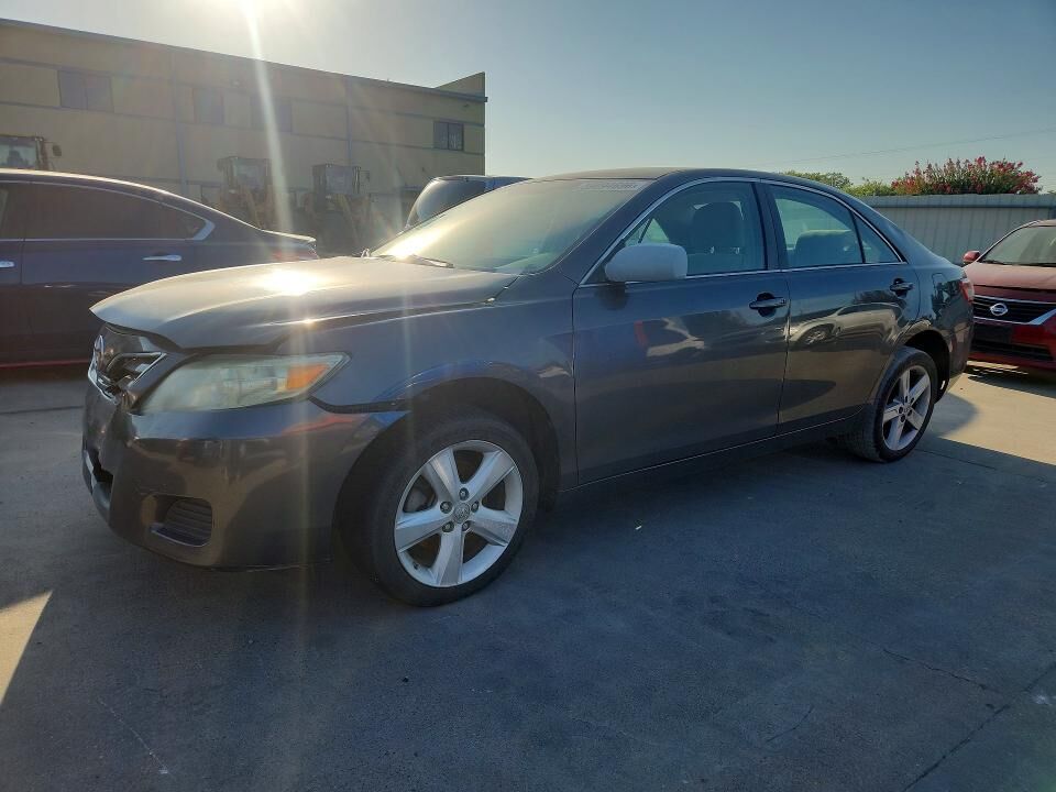 2010 TOYOTA Camry