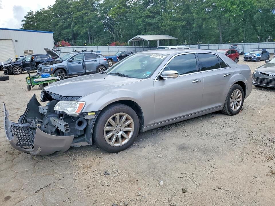 2011 CHRYSLER 300