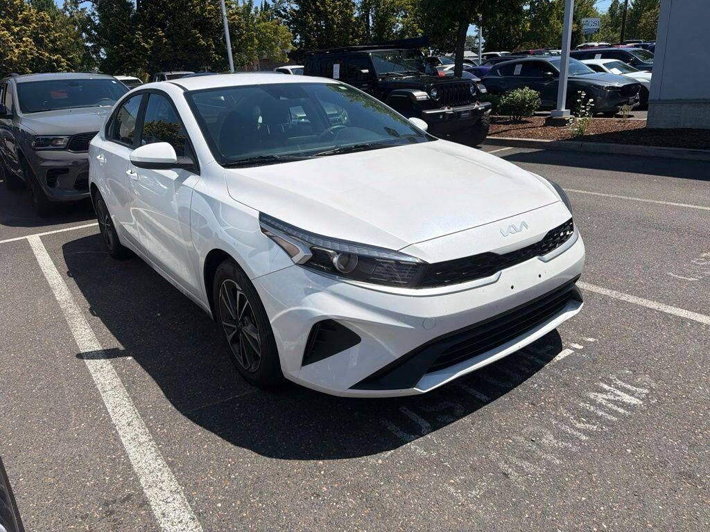 2023 KIA Forte
