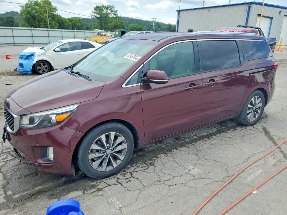 2016 KIA Sedona