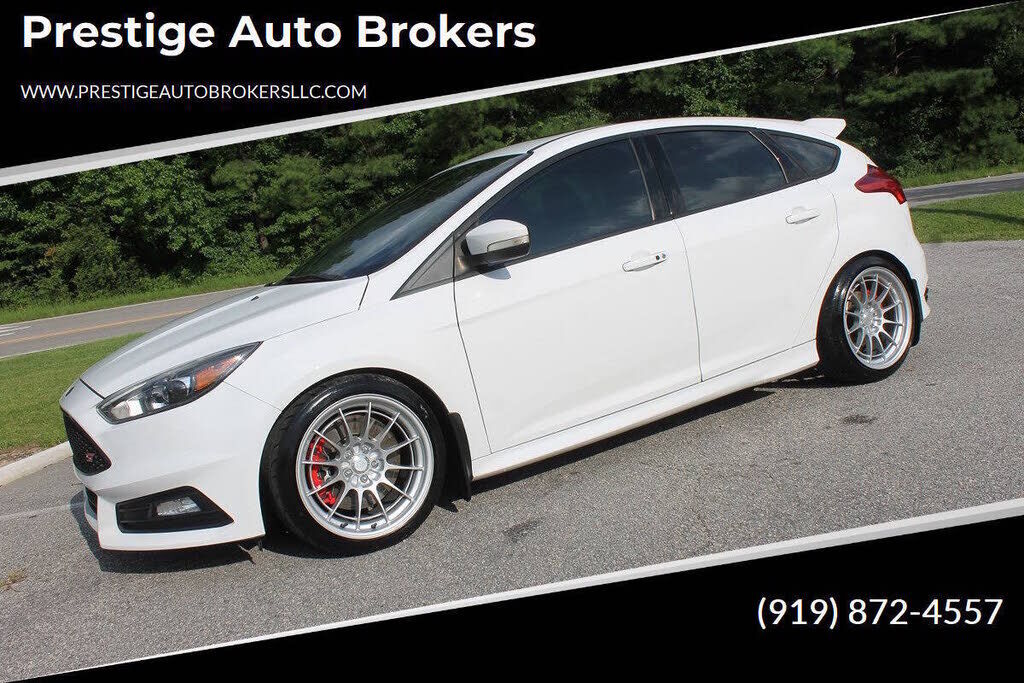 2016 FORD Focus