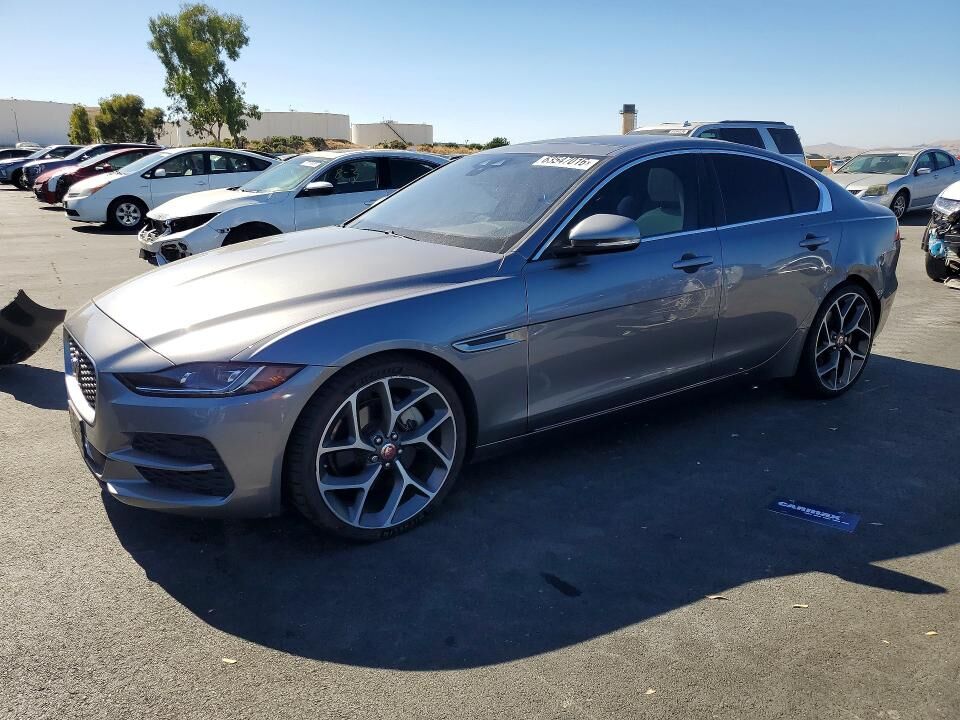 2020 JAGUAR XE