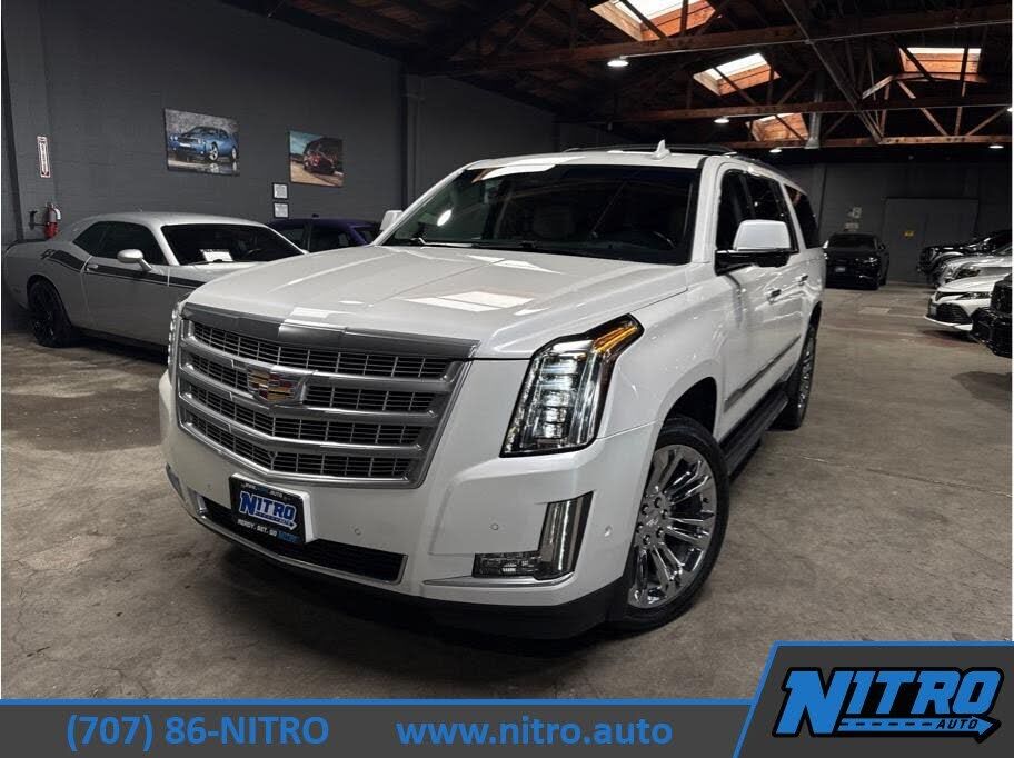 2019 CADILLAC Escalade ESV