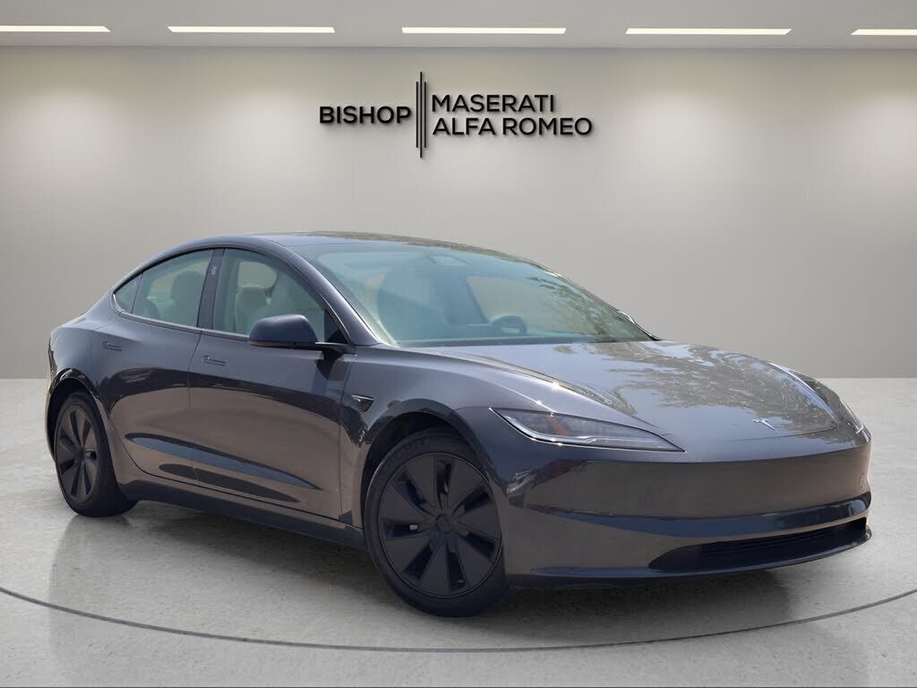 2024 TESLA Model 3