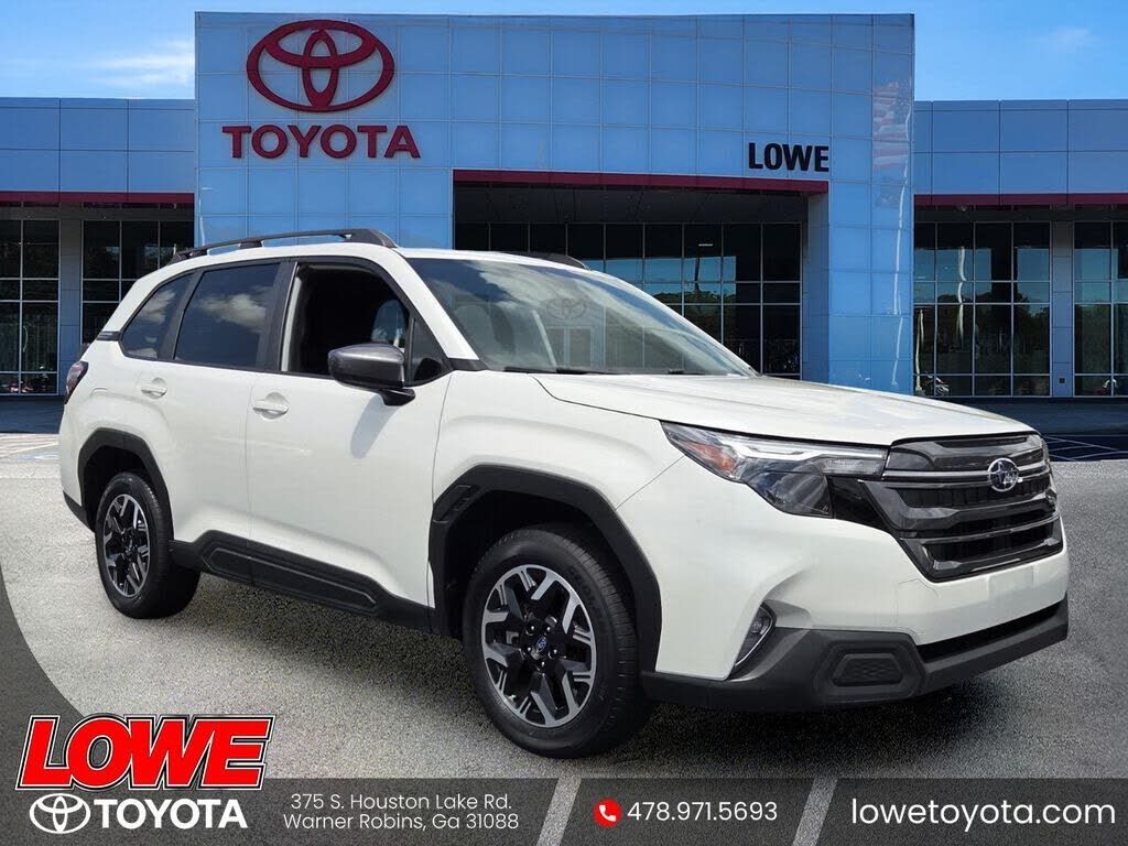 2025 SUBARU Forester