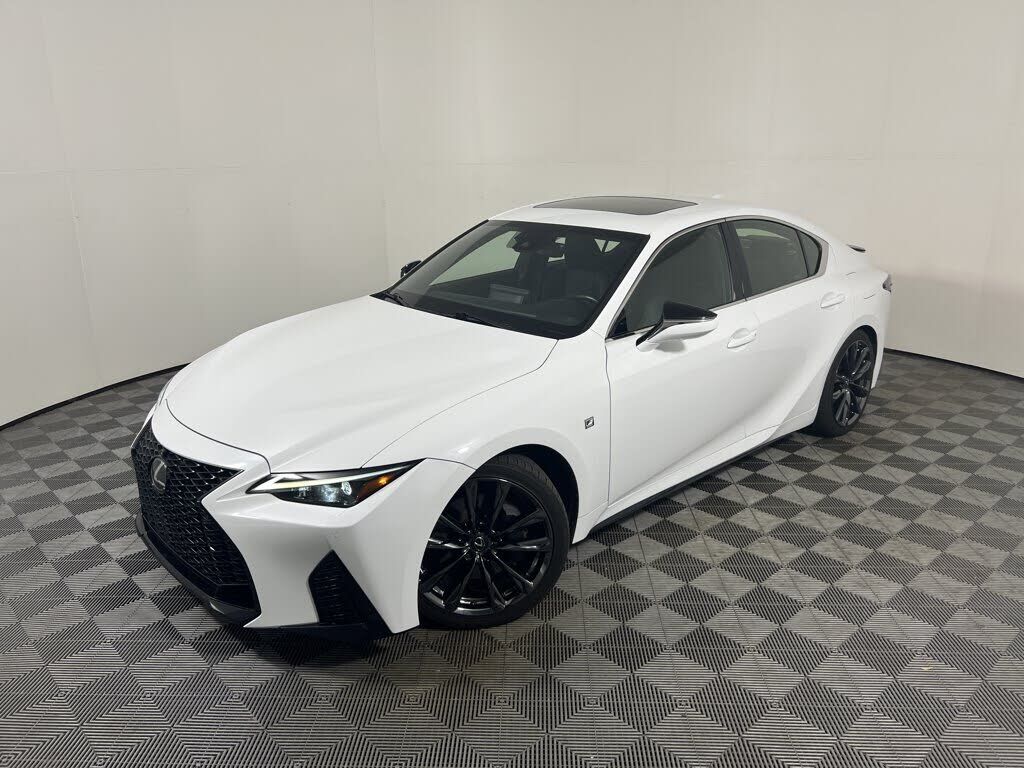 2023 LEXUS IS