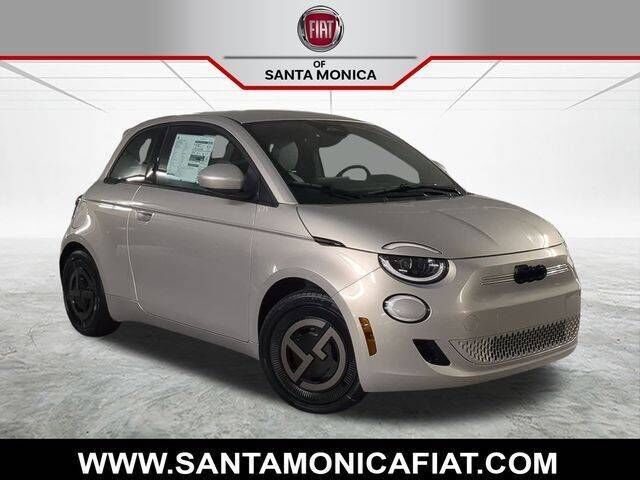 2025 FIAT 500e