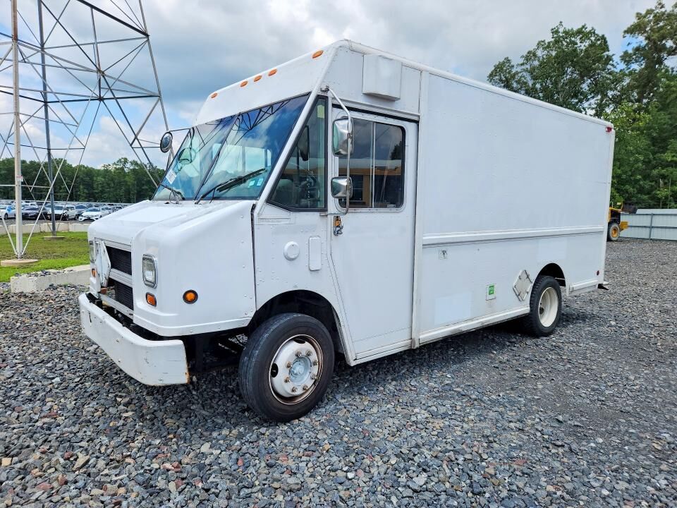 2001 FREIGHTLINER MT 45 Chassis