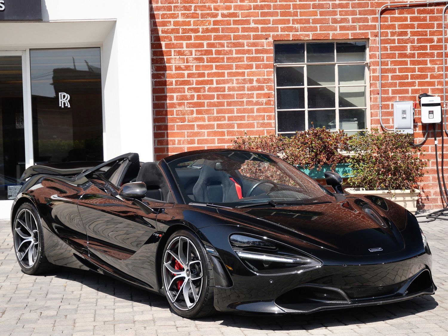 2019 MCLAREN 720S