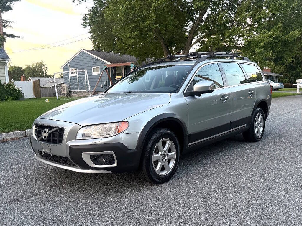 2010 VOLVO XC70