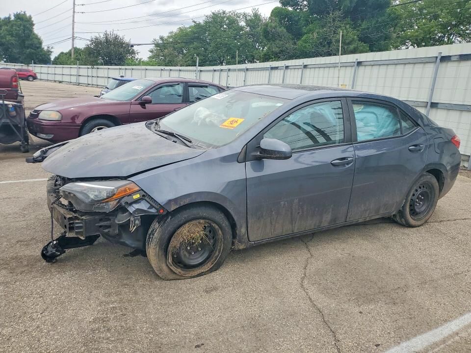 2018 TOYOTA Corolla