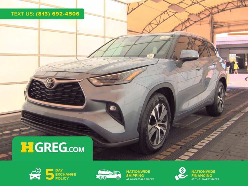 2022 TOYOTA Highlander